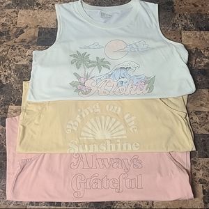 🖤SALE🖤3 Sleeveless Bundle Size Large Womens